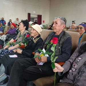 Тёплый праздник для самых дорогих!