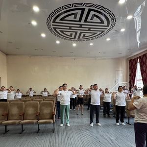С 01.04. 2026 г. в Кызылском доме- интернате начались утренние зарядки для сотрудников